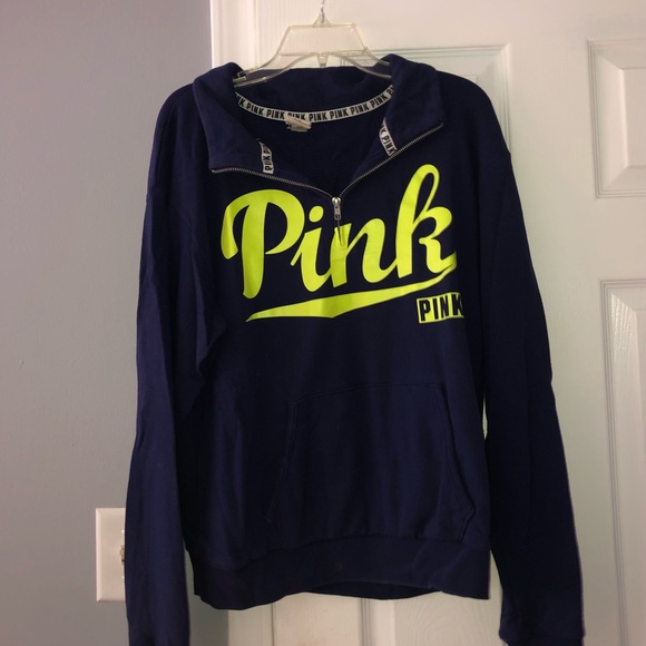 Pink sweater - Picture 2 of 3